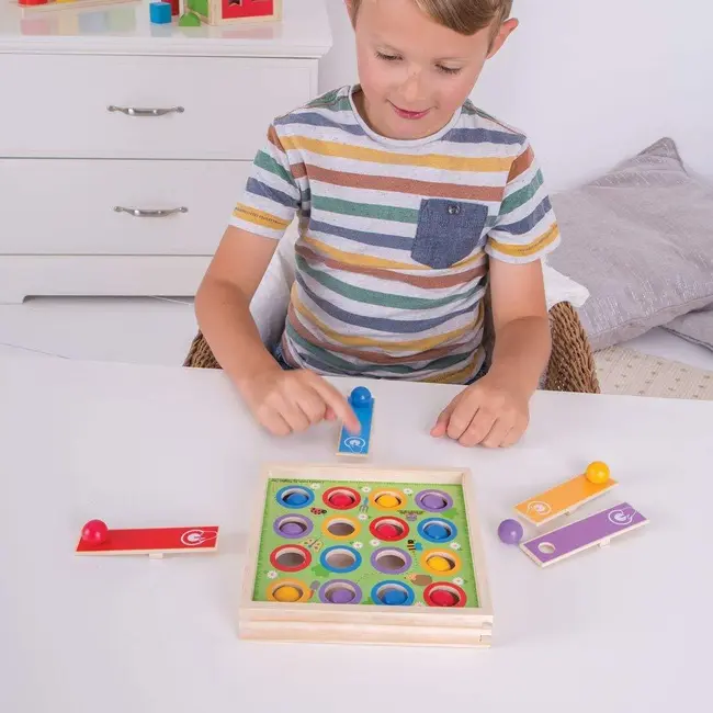 Joc de indemanare - bilute saltarete