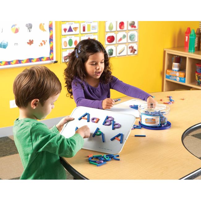 Set constructie magnetic - litere si cifre