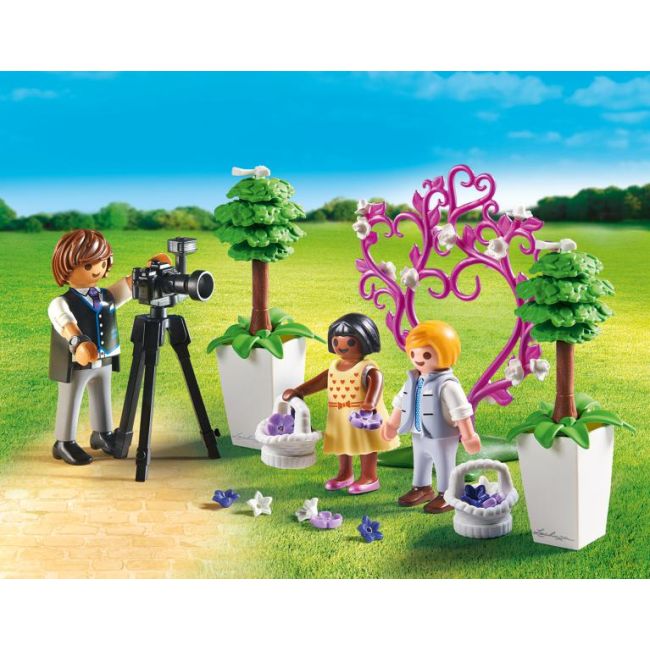 Copii Cu Flori Si Fotograf - ARTPM9230