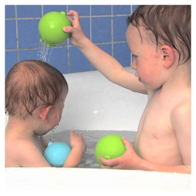 Plui Rainball (verde) Mingiuta senzoriala cu apa - CRTMK43019