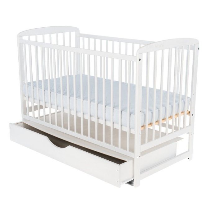 BabyNeeds - Patut din lemn Ola 120x60 cm, cu sertar, Alb + Saltea 12 cm BYNBOOLA12CM02AL