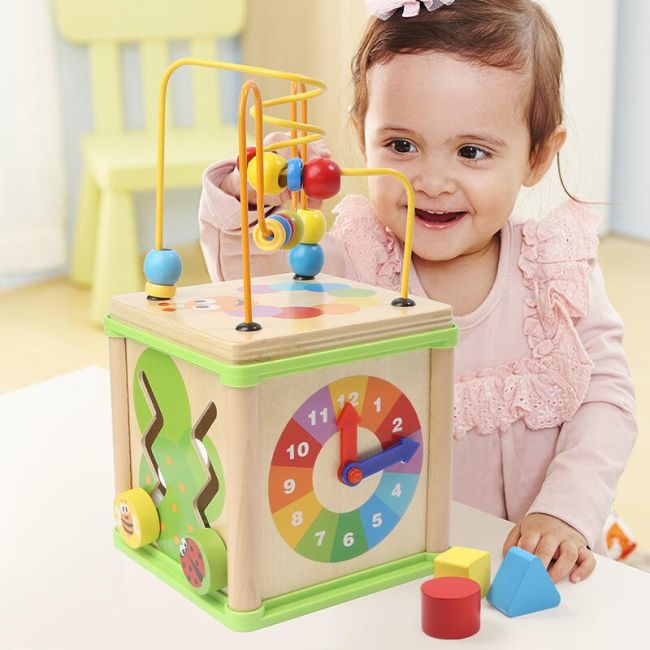 Centru de activitati 5 in 1 - in gradina