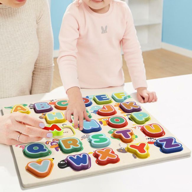 Puzzle din lemn - litere si animalute