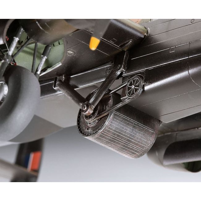 REVELL Lancaster B.III "DAMBUSTERS" - VRNRV4295