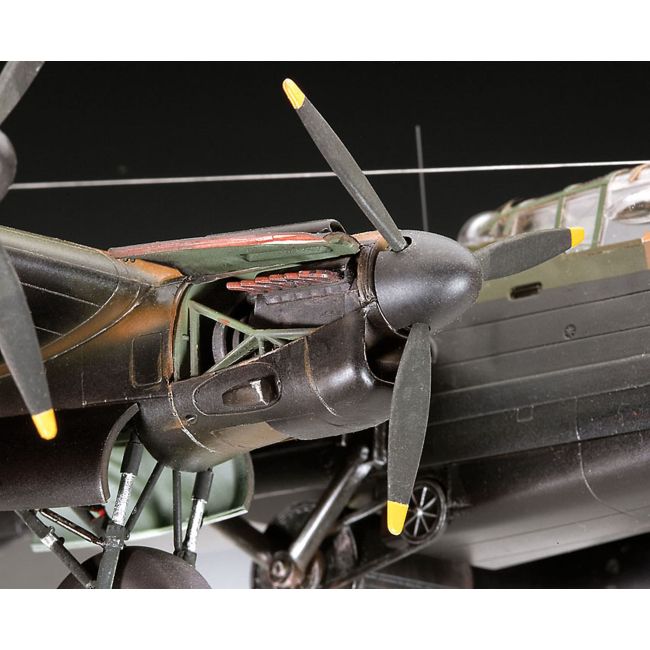 REVELL Lancaster B.III "DAMBUSTERS" - VRNRV4295
