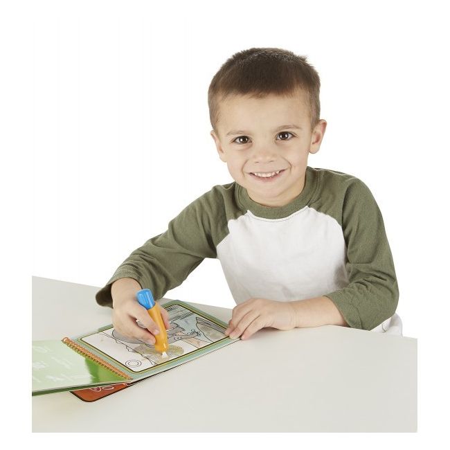 Carnet de colorat cu Apa magica Safari - Melissa and Doug - OKEMD9441