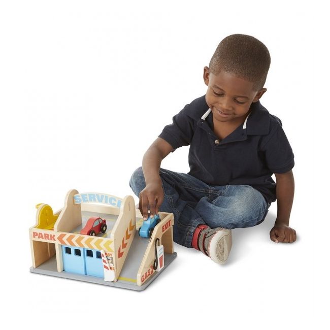 Benzinarie cu garaj Melissa and Doug - OKEMD9271