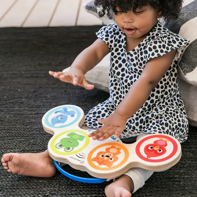 Baby Einstein &ndash; Jucarie muzicala de lemn Hape Magic Touch Drum&trade; BBB11650