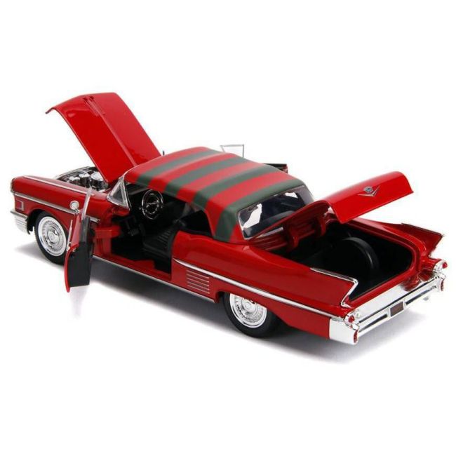 MACHETA METALICA FREDDY KRUEGER 1958 CADILLAC MODEL 62 SCARA 1 LA 24 VIV253255004
