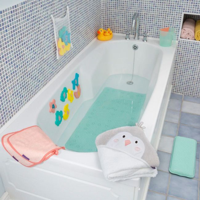 Prosop de baie pentru bebelus si mama Bamboo Penguin white Clevamama SUPclvm_3512