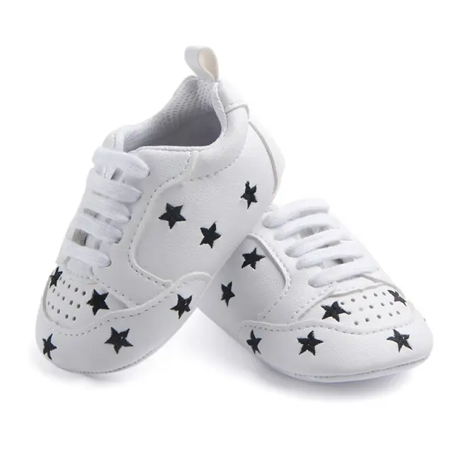 Adidasi - Black star - MBD0813-p13.3-6 luni (Marimea 18 incaltaminte)