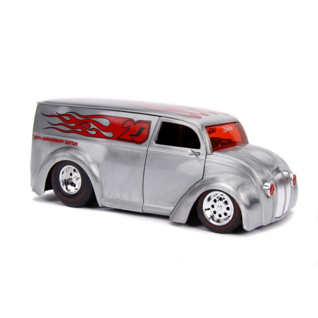 MACHETA METALICA CRUISER EDITIE ANIVERSARA SCARA 1 LA 24 VIV253745011