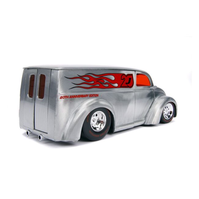 MACHETA METALICA CRUISER EDITIE ANIVERSARA SCARA 1 LA 24 VIV253745011