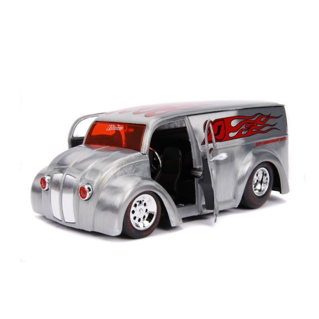 MACHETA METALICA CRUISER EDITIE ANIVERSARA SCARA 1 LA 24 VIV253745011