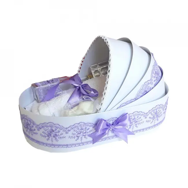 Trusou botez model landou cu decor elegant dantela lila pentru Fetite Denikos&reg; 143 NKO1698