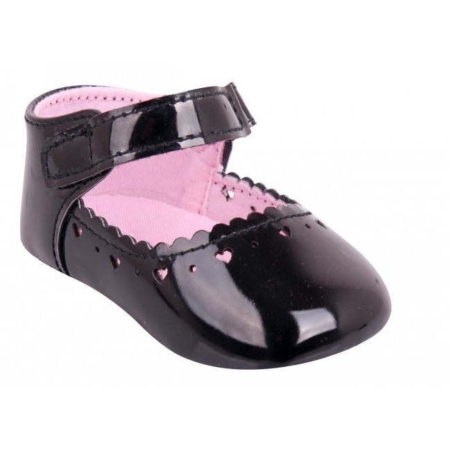 Pantofiori din lac - Little Hearts - OB-111.0-6 luni