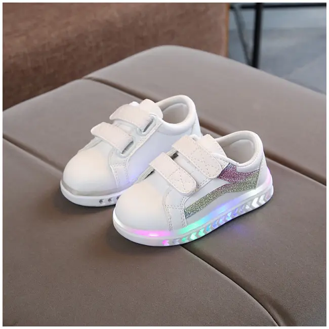 Adidasi albi cu dungi lila si cu luminite MDT-66-3-p31(sa44).Marimea 22