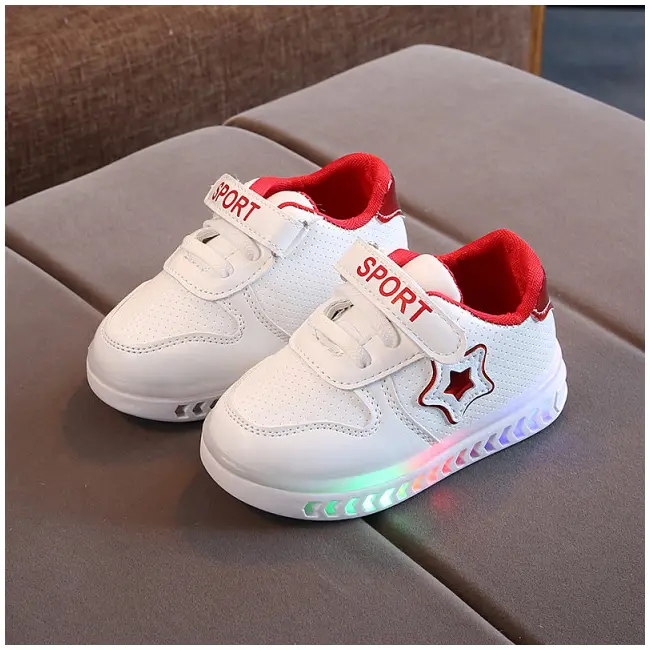 Adidasi albi cu rosu sidefat cu luminite in talpa MDNG10-1-p31.Marimea 21
