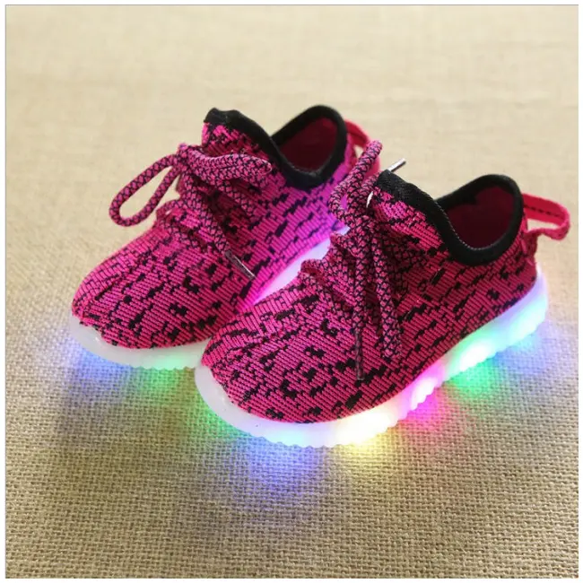 Adidasi roz ciclamen in degrade cu luminite LI128-1-p26.Marimea 24