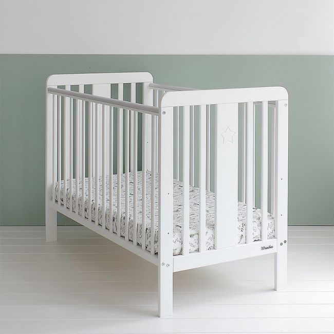 Patut Din Lemn Pentru Bebe, Inaltime Saltea Reglabila, Star Baby Alb 120x60 Cm Pjbstar_cot_white