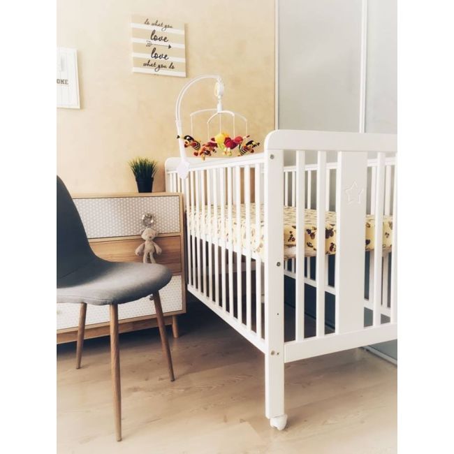 Patut Din Lemn Pentru Bebe, Inaltime Saltea Reglabila, Star Baby Alb 120x60 Cm Pjbstar_cot_white