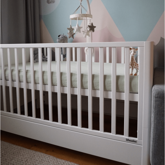 Patut Din Lemn Masiv, Transformabil Pentru Bebe Si Junior, Smooth 140 X 70 Cm Pjbsmooth_140