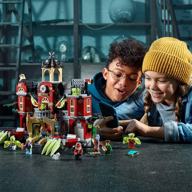 LEGO HIDDEN LICEUL BÂNTUIT NEWBURY 70425 VIVLEGO70425