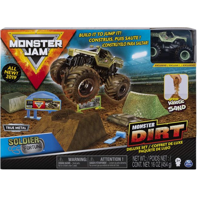 MONSTER JAM SET CAMIONETA SOLDIER FORTUNE CU NISIP KINETIC SI ACCESORII CU RAMPA VIV6053300