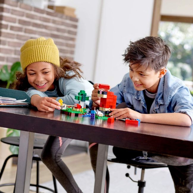 LEGO MINECRAFT FERMA CU OI 21153 VIVLEGO21153
