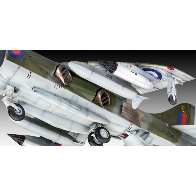REVELL Gift Set Hawker Harrier GR Mk.1 - VRNRV5690
