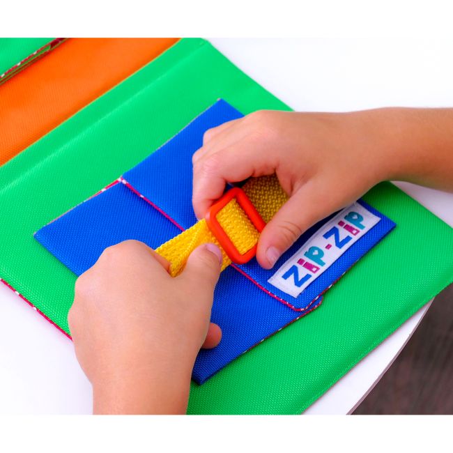 Joc de indemanare Carte Senzoriala Busy Board  Roter Kafer RZ2001-02 BBJRZ2001-02_Initiala