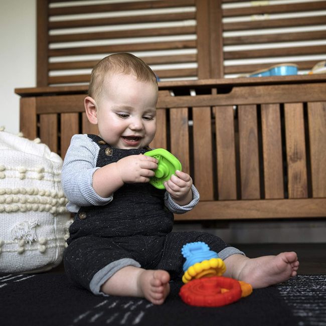 Baby Einstein - Jucarie multisenzoriala si de dentitie Stacking Teether BBB12356