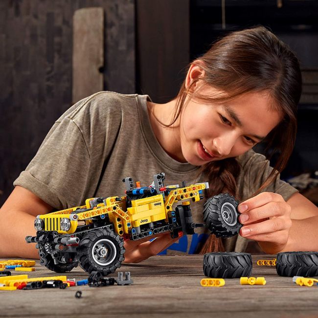 LEGO TECHNIC JEEP WRANGLER 42122 VIVLEGO42122
