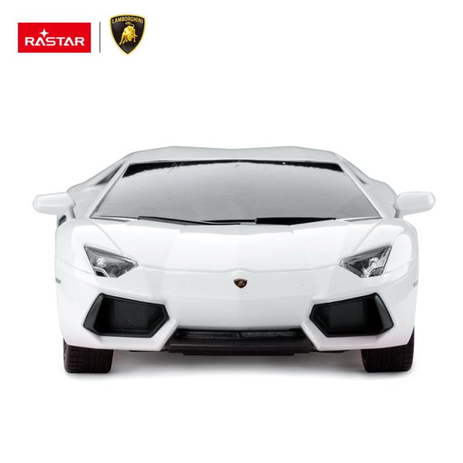 MASINA CU TELECOMANDA LAMBORGHINI AVENTADOR ALB CU SCARA 1 LA 24 VIVRas46300_Alb