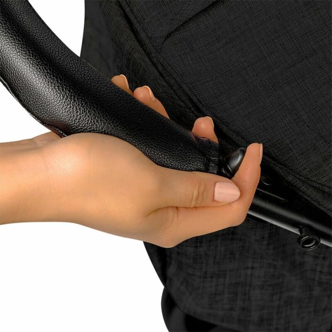 Lionelo - Carucior sport Annet Carbon Cu accesorii, Negru BYNLO-ANNET_BLACK_CARBON