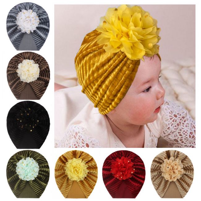 Caciulita tip turban din catifea cu floare aplicata (Marime Disponibila: 3-6 luni (Marimea 18 incaltaminte), Model: 1),MDx-20153