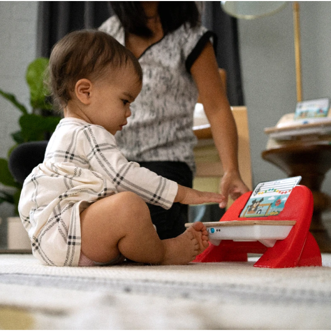 Baby Einstein - Jucarie muzicala de lemn Cal’s First Melodies Magic Touch Piano™ BBB12577