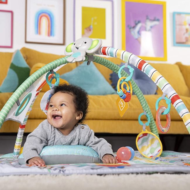 Bright Starts - Salteluta de activitati 5 in 1 Gym & Ball Pit Totally Tropical BBB12624
