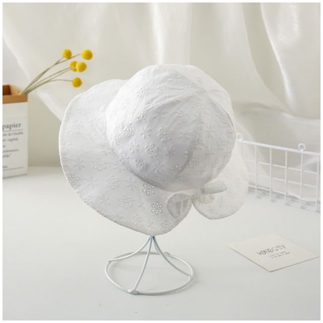 Palariuta alba cu broderie - Betty (Marimi palarii - sepci: 6-9 luni) ADHAT91-c2