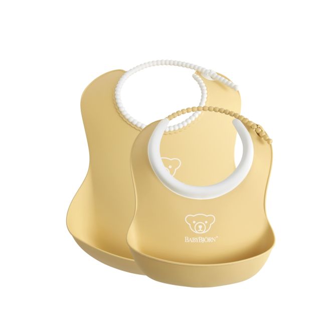 BabyBjorn Set 2 bavete – Baby Feeding Set Powder yellow BSAFE046766A