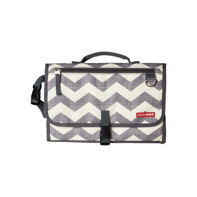 Skip Hop Statie de schimbat - Pronto Signature Chevron BSAFE202204