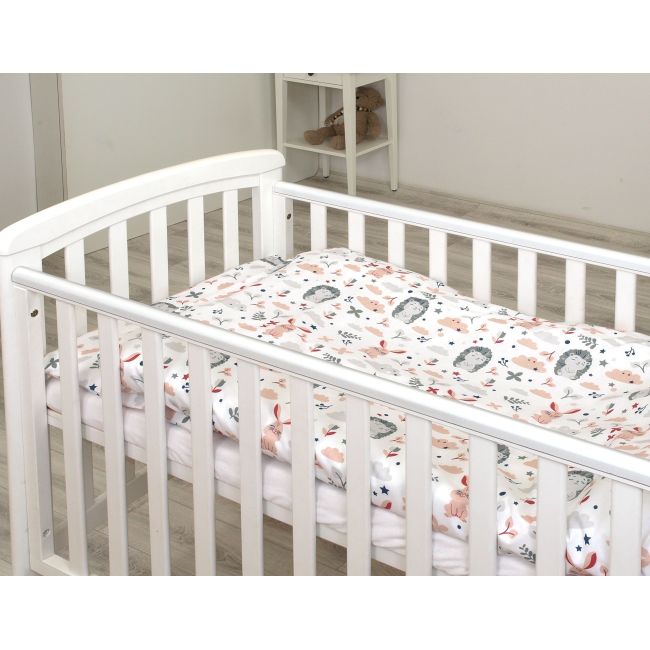 Set Lenjerie Din Bumbac Cu Protectie Laterala Pentru Pat Bebe 120 X 60 Cm, Iepuras Roz, Amy Pjb69680