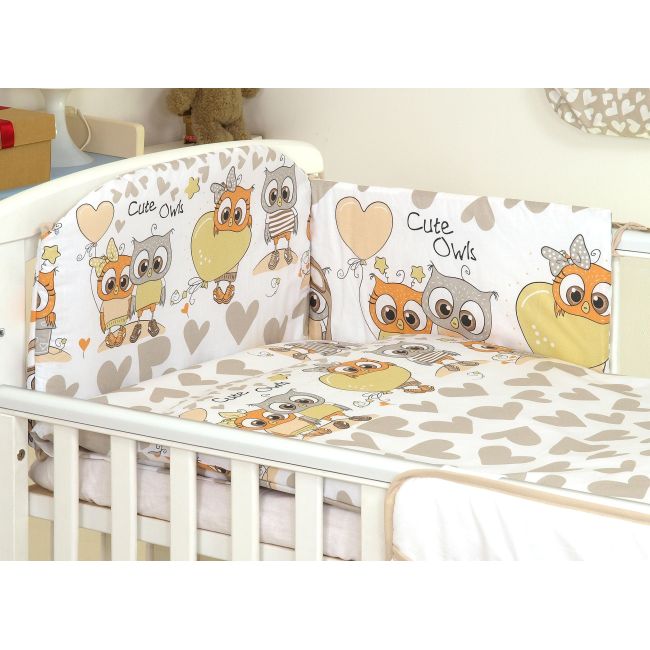 Set Lenjerie Din Bumbac Cu Protectie Laterala Pentru Pat Bebe 120 X 60 Cm, Bufnite Bej, Amy Pjb65764