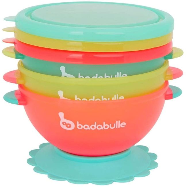 Badabulle - Set 3 boluri colorate pentru mancare, cu suport inclus BBBB005104