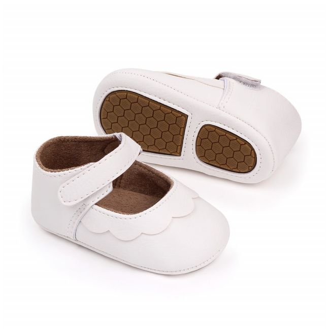 Pantofiori albi cu volanas pentru fetite MBd2556-4-sa2.3-6 luni (Marimea 18 incaltaminte)