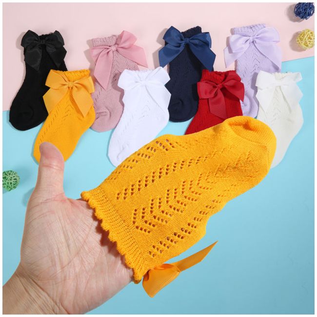 Sosetele cu model din tesatura si fundita MDSKK140-C20