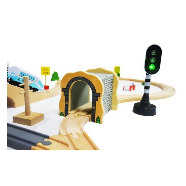 Jucarie cale ferata din lemn cu tren cu baterii ecotoys hm015147, 69 elemente, multicolor edeedihm015147