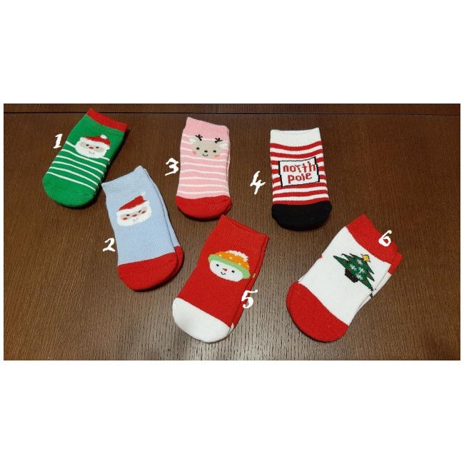 Sosetele flausate pentru bebelusi - Christmas MDSKK151