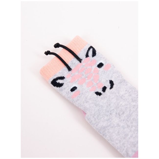 Sosete flausate cu talpa antiderapanta pentru fetite cu elemente / tesatura 3D SKA-29G