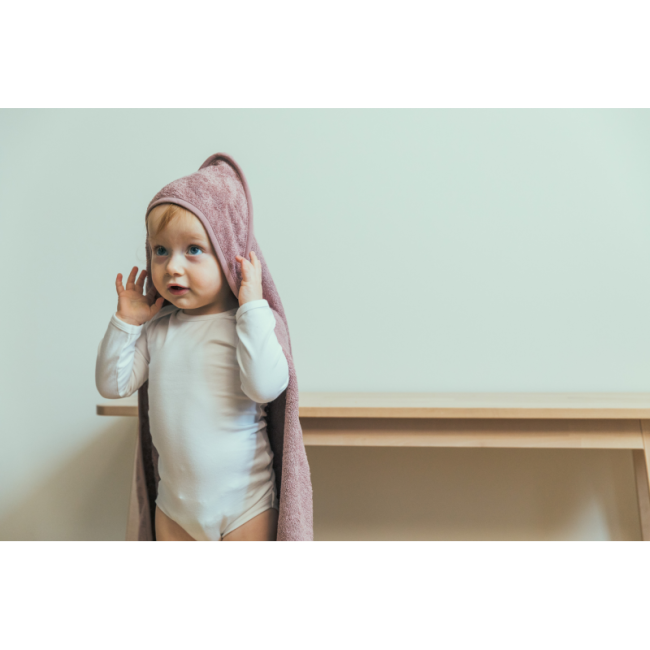 Prosop cu gluga pentru copii din bambus mellow mauve tnatm-cap04-539